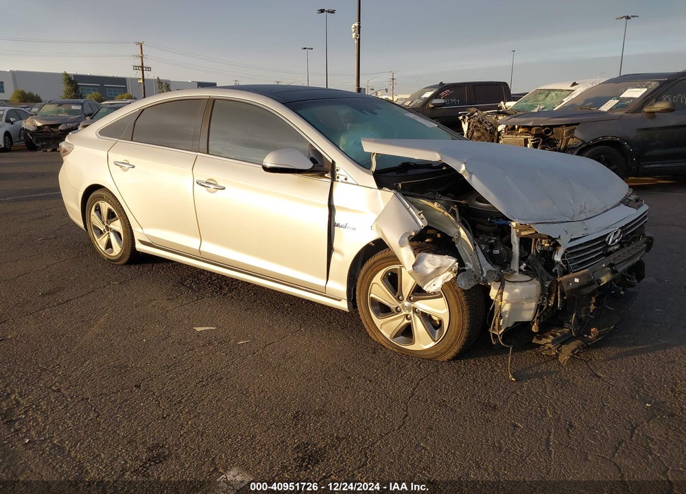 2017 HYUNDAI SONATA HYBRID LIMITED VIN: KMHE34L32HA067842