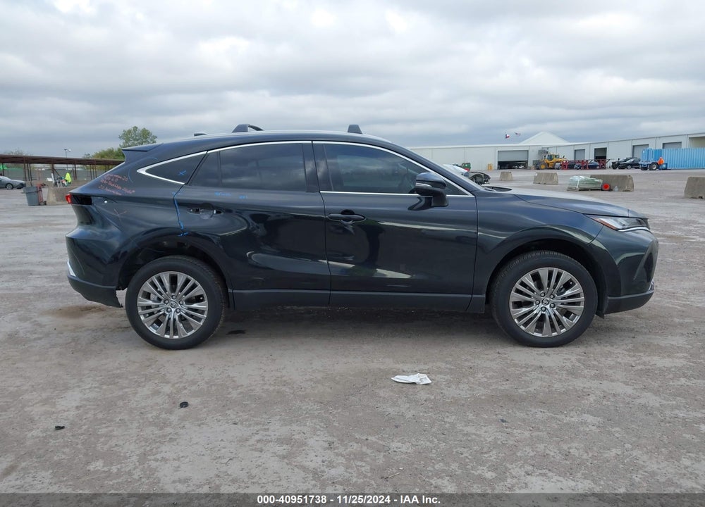 2024 TOYOTA VENZA XLE VIN: JTEAAAAH1RJ184220