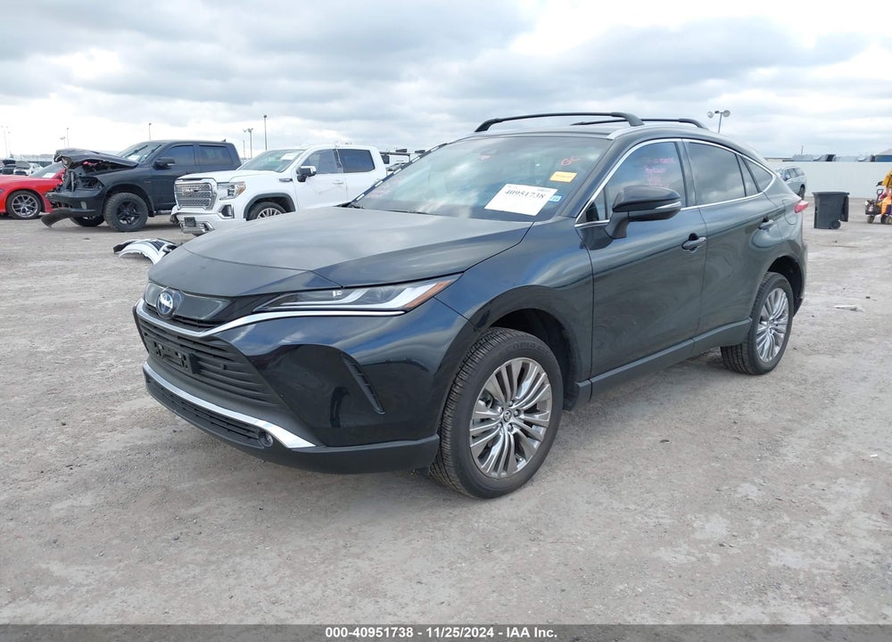 2024 TOYOTA VENZA XLE VIN: JTEAAAAH1RJ184220