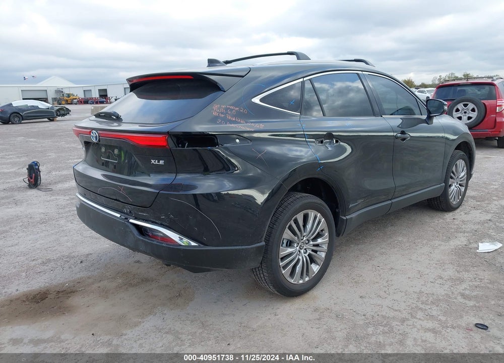 2024 TOYOTA VENZA XLE VIN: JTEAAAAH1RJ184220