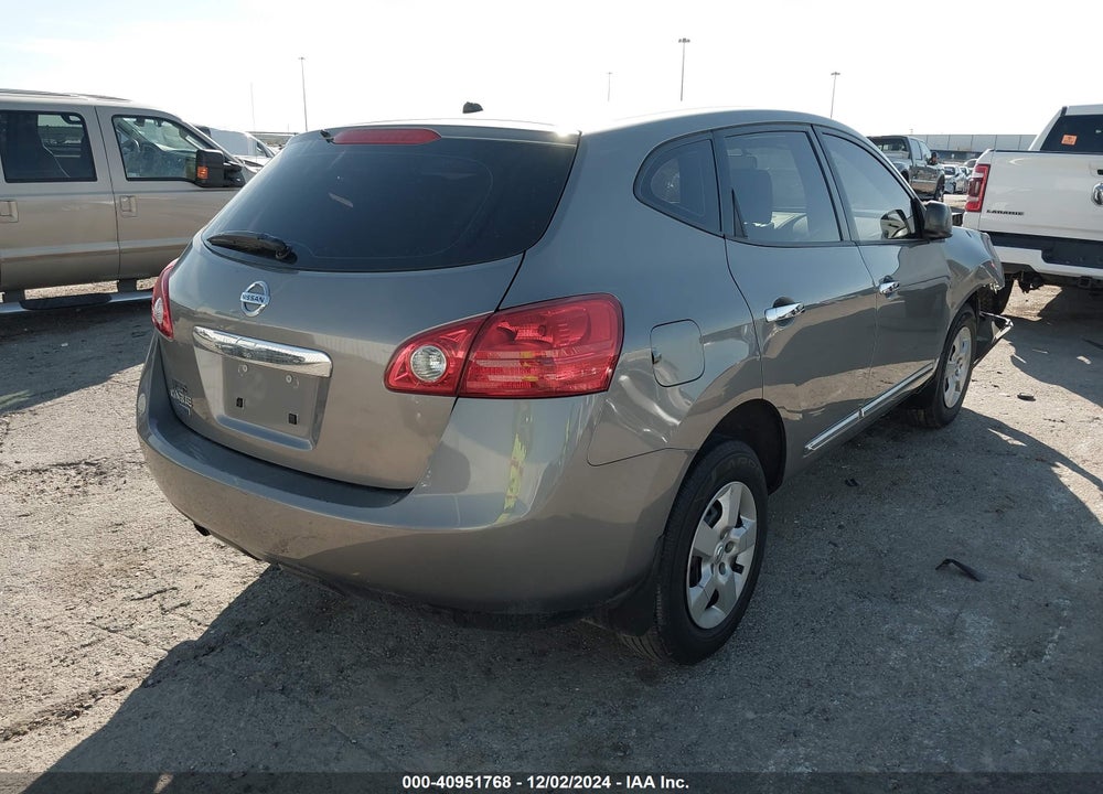 2014 NISSAN ROGUE SELECT S VIN: JN8AS5MT1EW605525