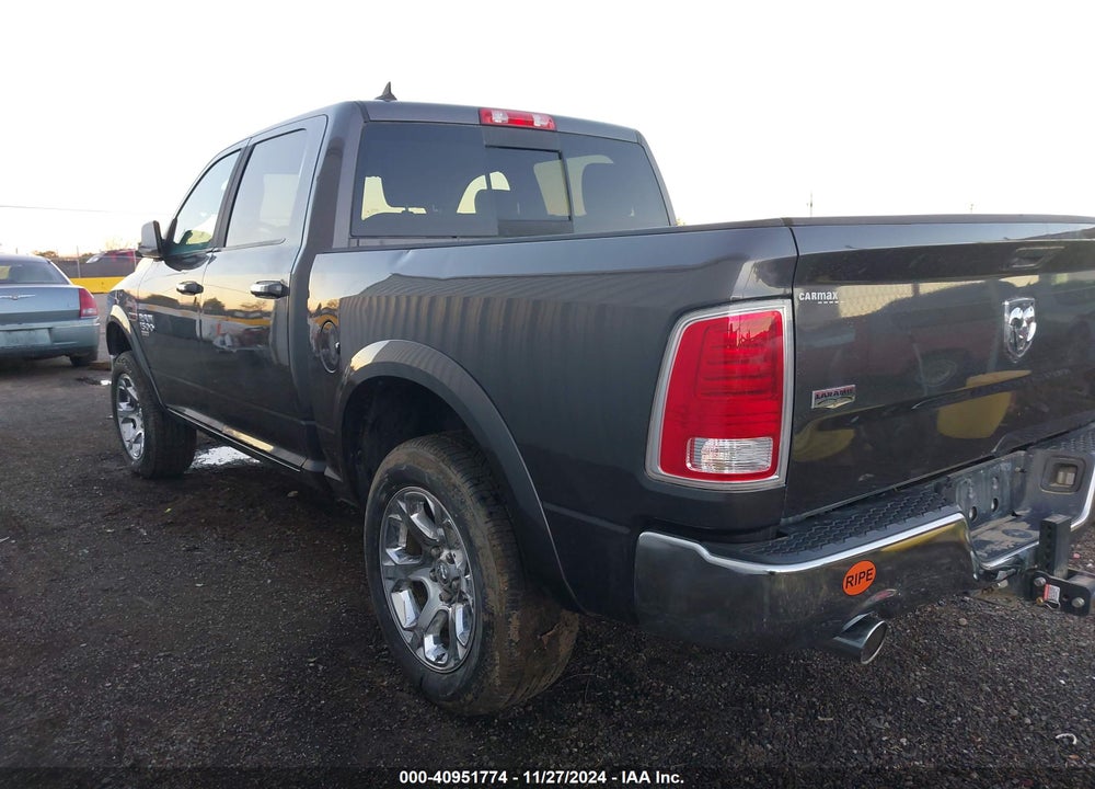 2019 RAM 1500 CLASSIC VIN: 1C6RR7NM8KS749256