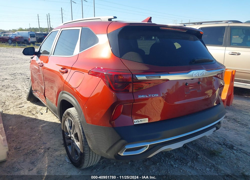 2023 KIA SELTOS VIN: KNDEU2AAXP7437745