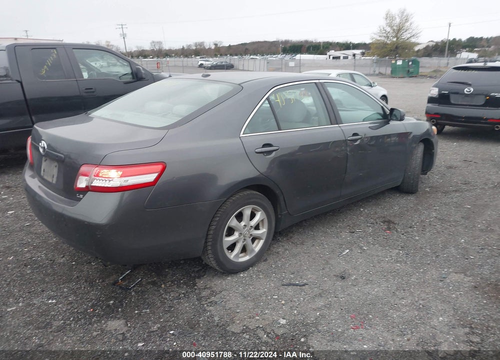 2011 TOYOTA CAMRY LE VIN: 4T1BF3EK5BU643633