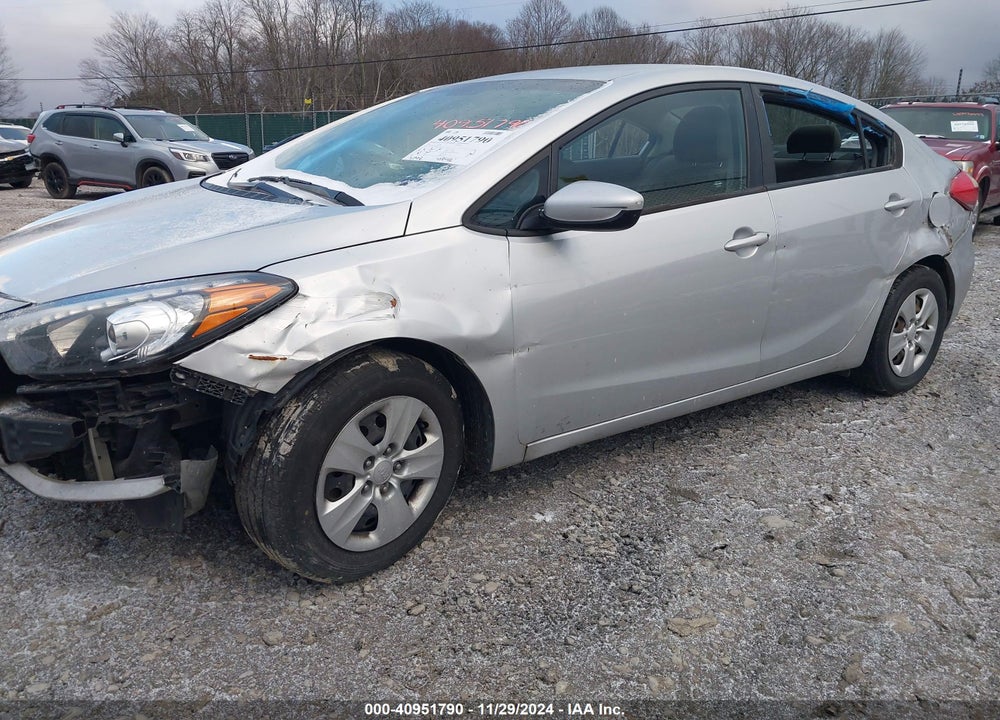 2016 KIA FORTE LX VIN: KNAFK4A68G5515661