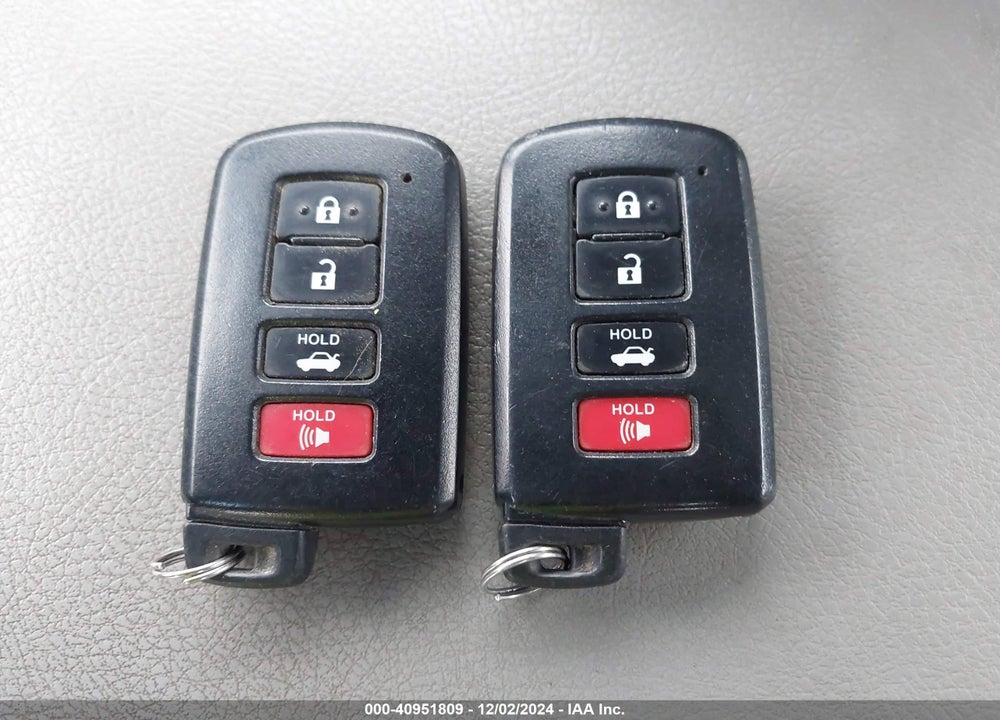 2012 TOYOTA CAMRY XLE V6 VIN: 4T1BK1FK5CU507910