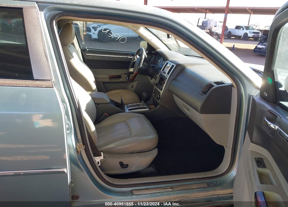2006 CHRYSLER 300C VIN: 2C3KA63H66H486803