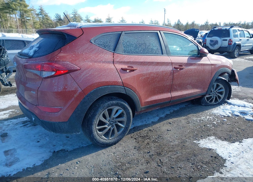 2016 HYUNDAI TUCSON SE VIN: KM8J3CA46GU160512