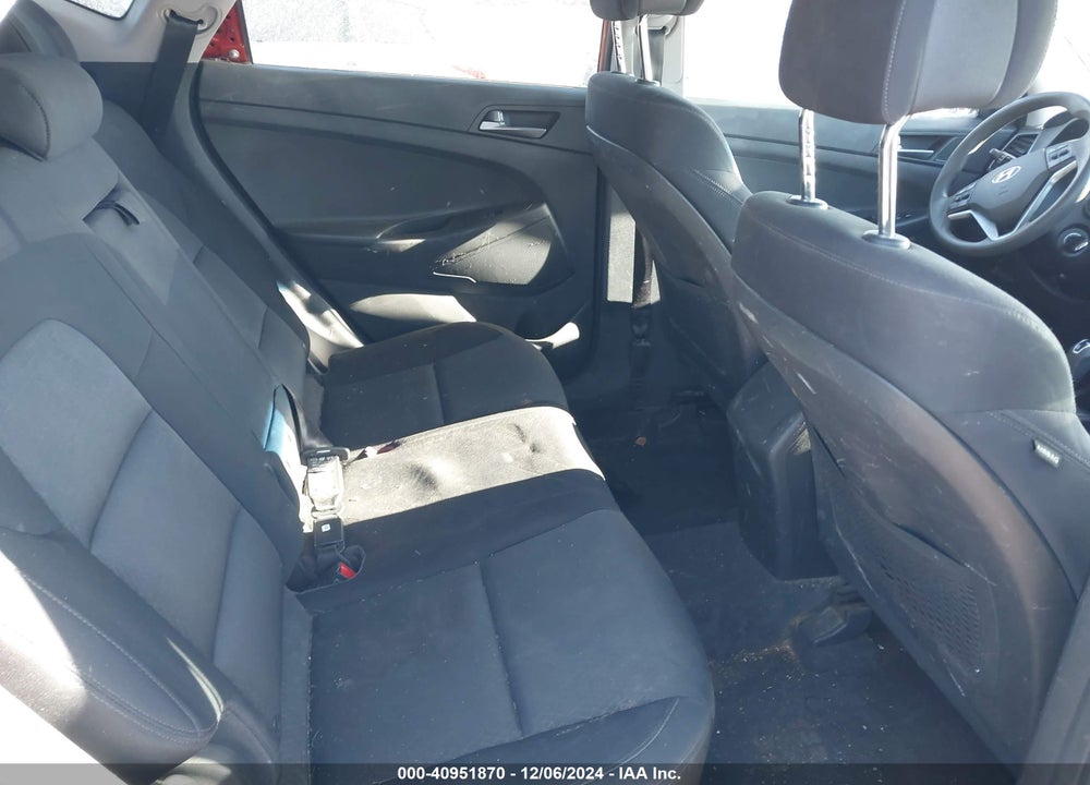2016 HYUNDAI TUCSON SE VIN: KM8J3CA46GU160512