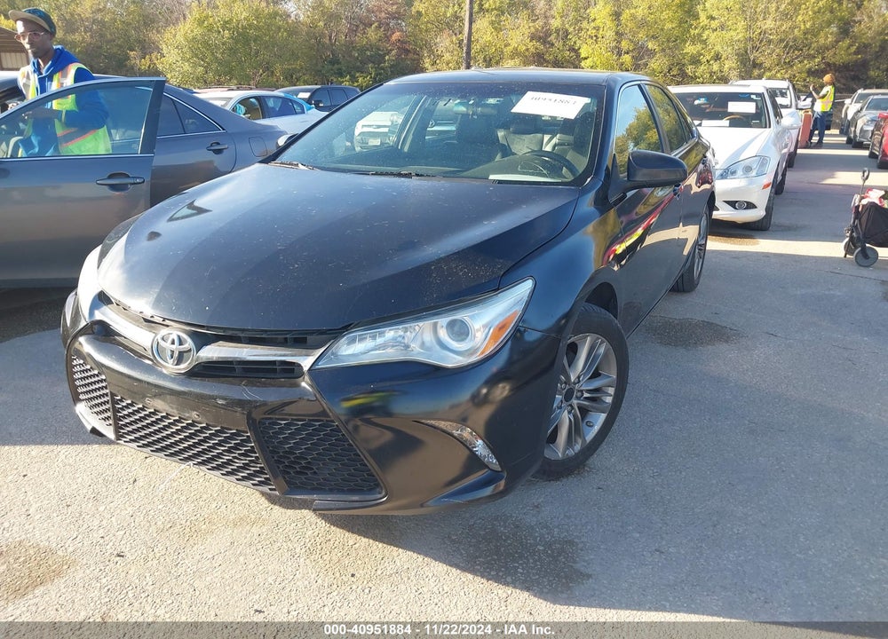 2017 TOYOTA CAMRY SE VIN: 4T1BF1FKXHU332579