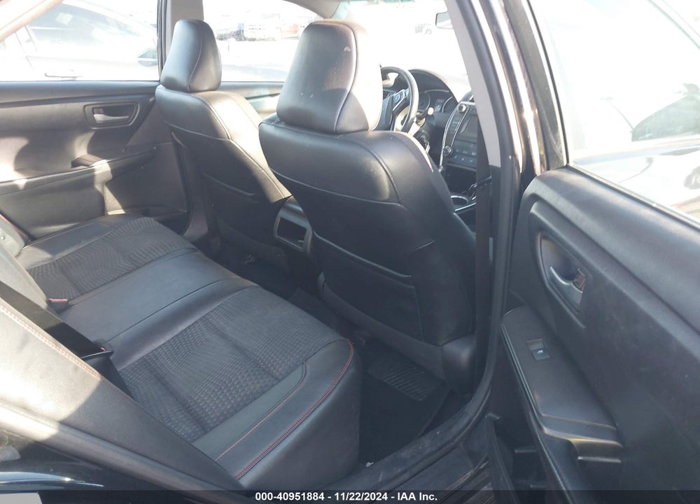 2017 TOYOTA CAMRY SE VIN: 4T1BF1FKXHU332579