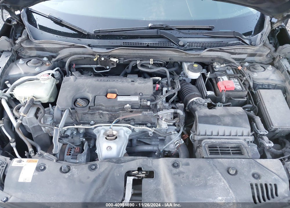 2018 HONDA CIVIC LX VIN: 2HGFC2F50JH559613