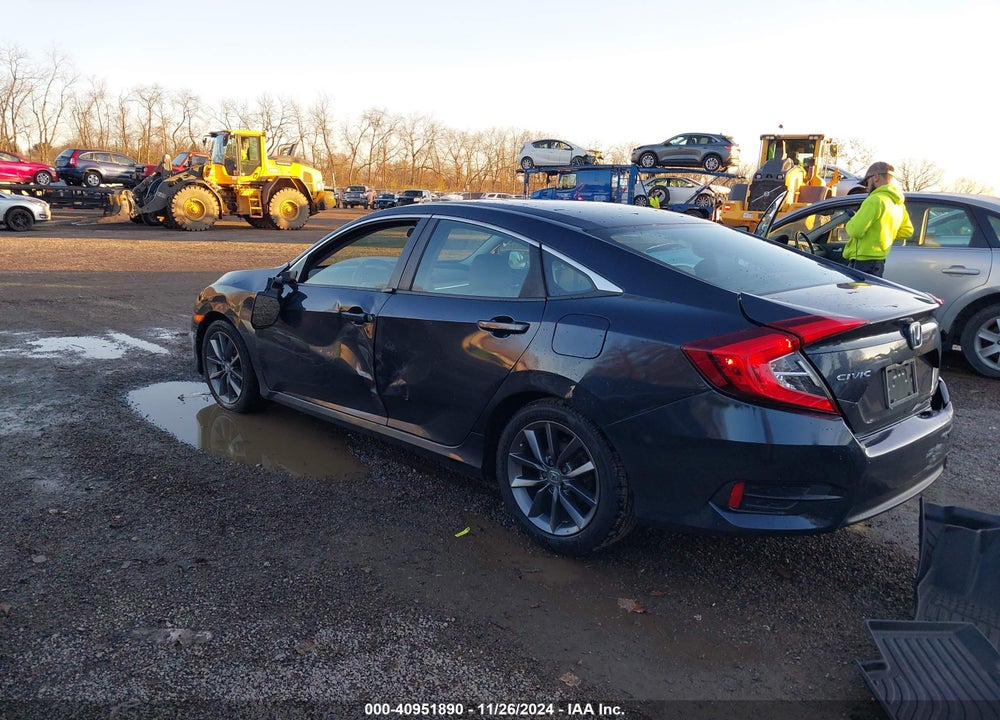 2018 HONDA CIVIC LX VIN: 2HGFC2F50JH559613