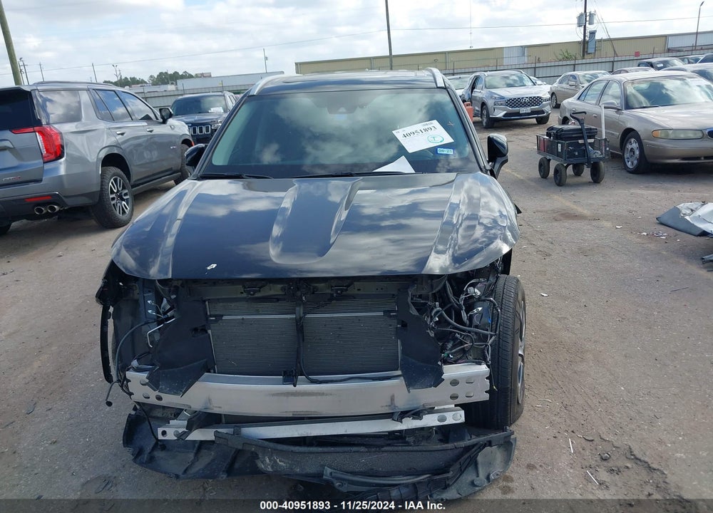 2024 TOYOTA HIGHLANDER XLE VIN: 5TDKDRAH3RS532987