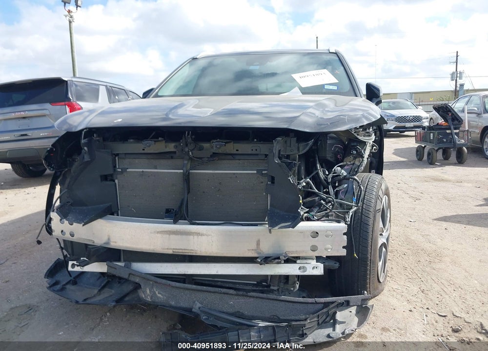 2024 TOYOTA HIGHLANDER XLE VIN: 5TDKDRAH3RS532987