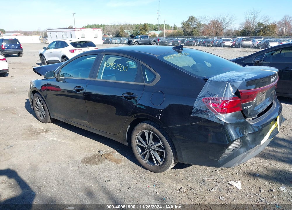 2022 KIA FORTE VIN: 3KPF24AD7NE438977