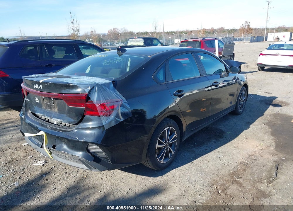 2022 KIA FORTE VIN: 3KPF24AD7NE438977