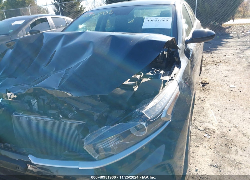 2022 KIA FORTE VIN: 3KPF24AD7NE438977