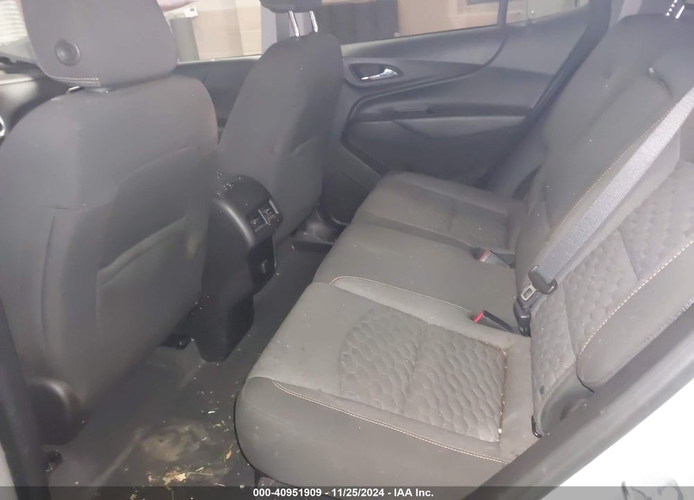 2018 CHEVROLET EQUINOX LT VIN: 2GNAXJEV5J6205677
