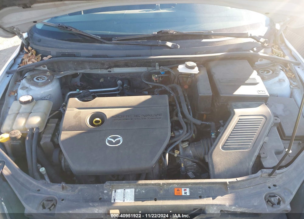 2006 MAZDA 3 S VIN: JM1BK144761504554