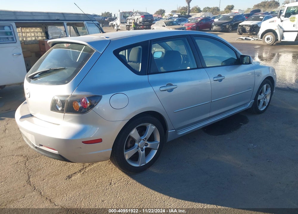 2006 MAZDA 3 S VIN: JM1BK144761504554