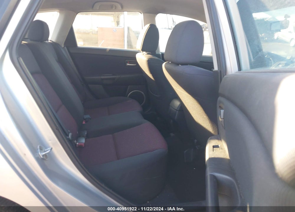 2006 MAZDA 3 S VIN: JM1BK144761504554