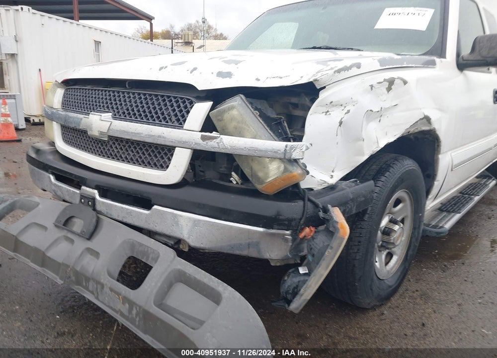 2003 CHEVROLET SILVERADO 1500 LS VIN: 2GCEC19V731130755