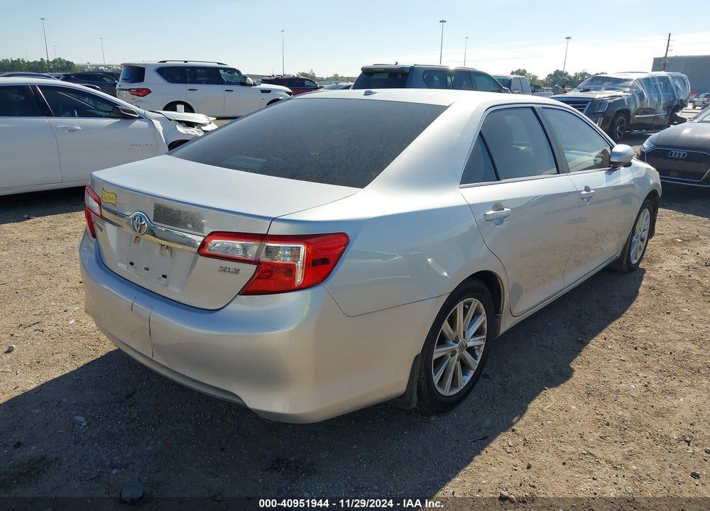 2014 TOYOTA CAMRY XLE VIN: 4T4BF1FK8ER359524