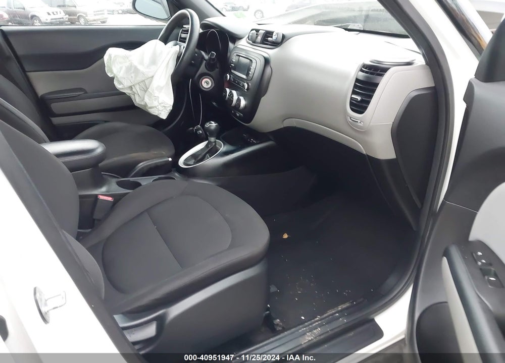 2016 KIA SOUL VIN: KNDJN2A26G7290456