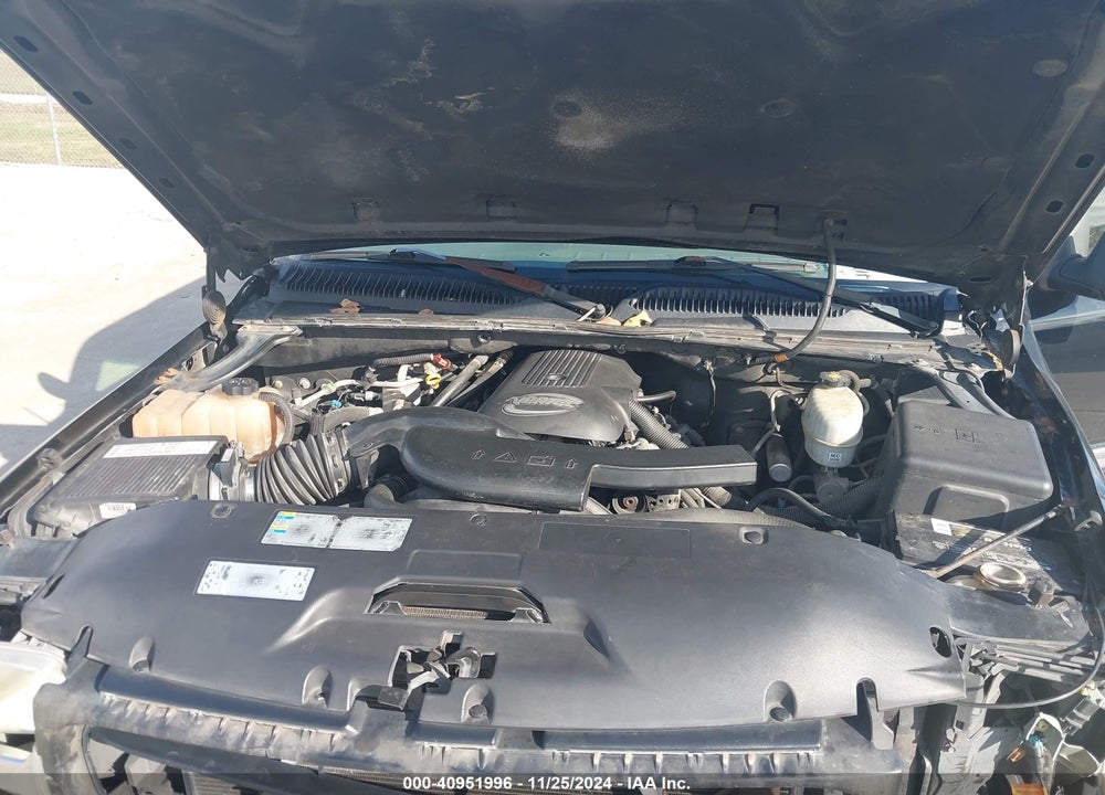 2004 GMC YUKON SLE VIN: 1GKEC13VX4R213277