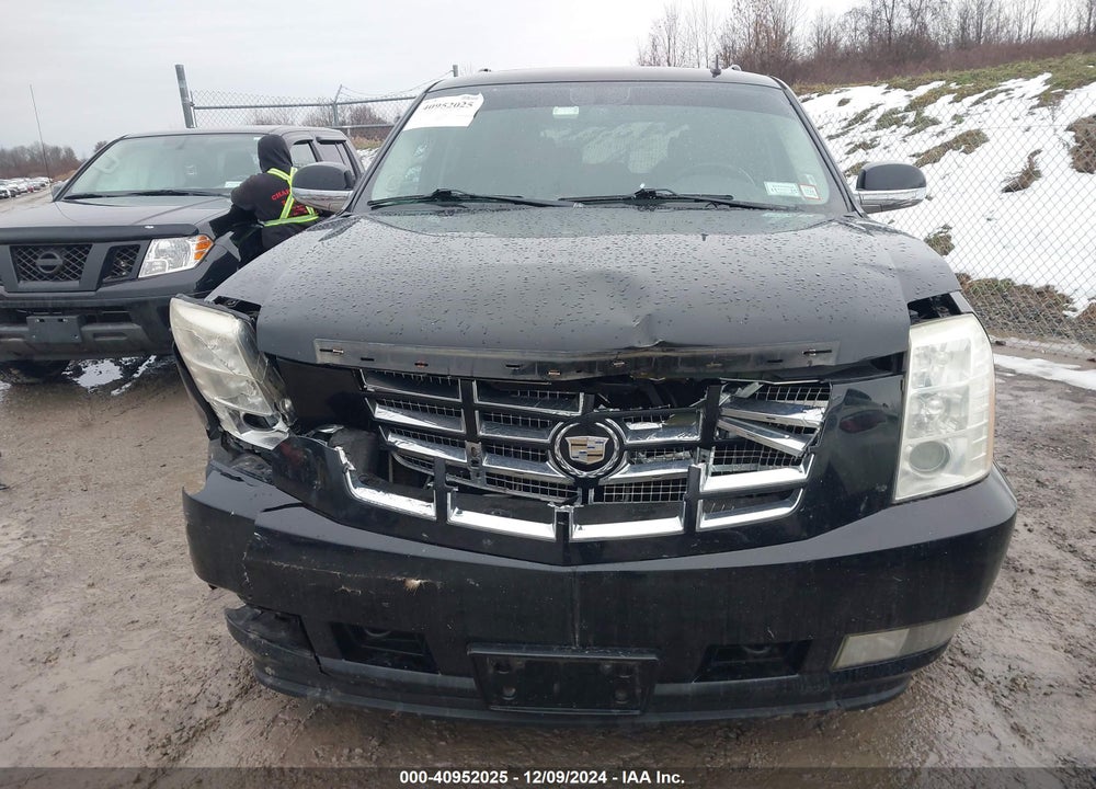 2010 CADILLAC ESCALADE LUXURY VIN: 1GYUKBEF6AR169337