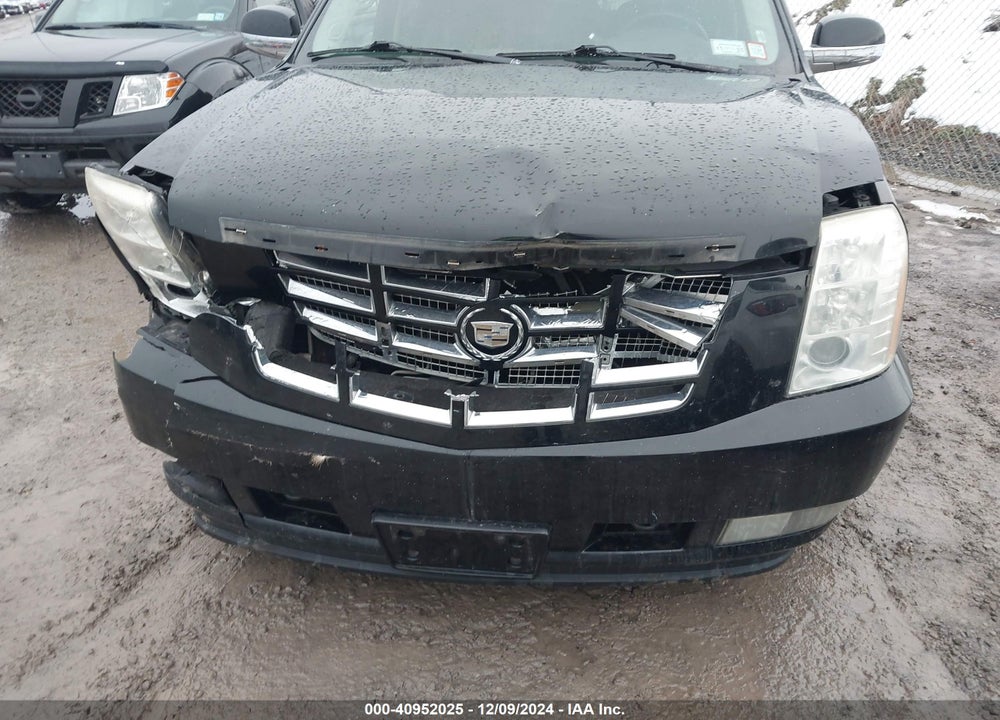 2010 CADILLAC ESCALADE LUXURY VIN: 1GYUKBEF6AR169337