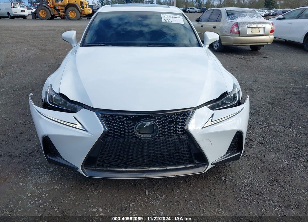 2018 LEXUS IS 300 VIN: JTHC81D22J5029736