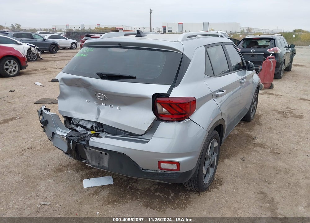 2021 HYUNDAI VENUE SEL VIN: KMHRC8A37MU118739