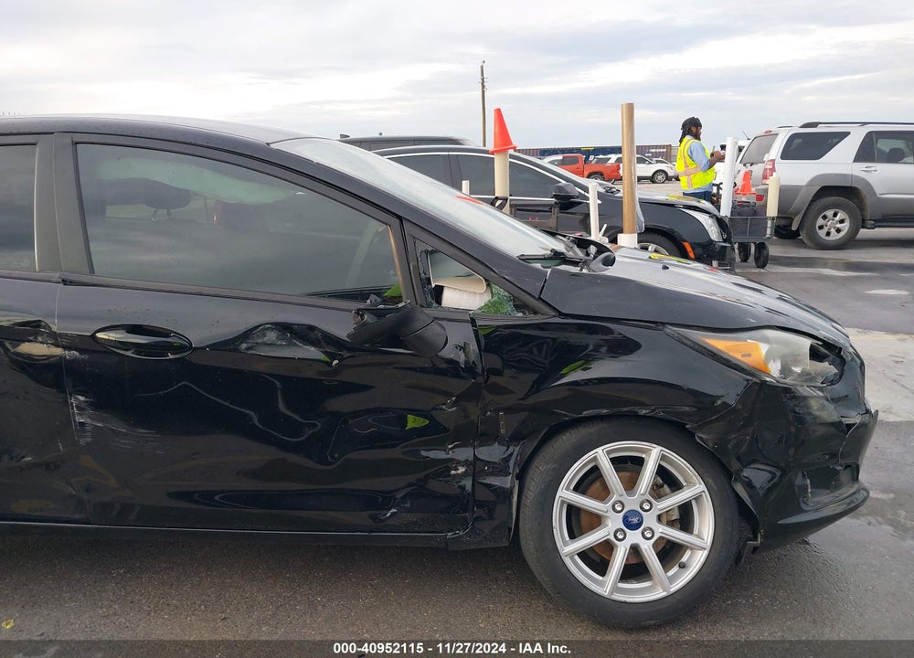 2017 FORD FIESTA VIN: 3FADP4BJ3HM144585