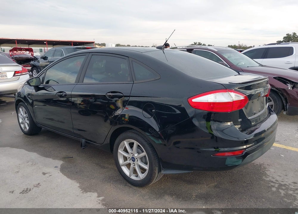 2017 FORD FIESTA VIN: 3FADP4BJ3HM144585