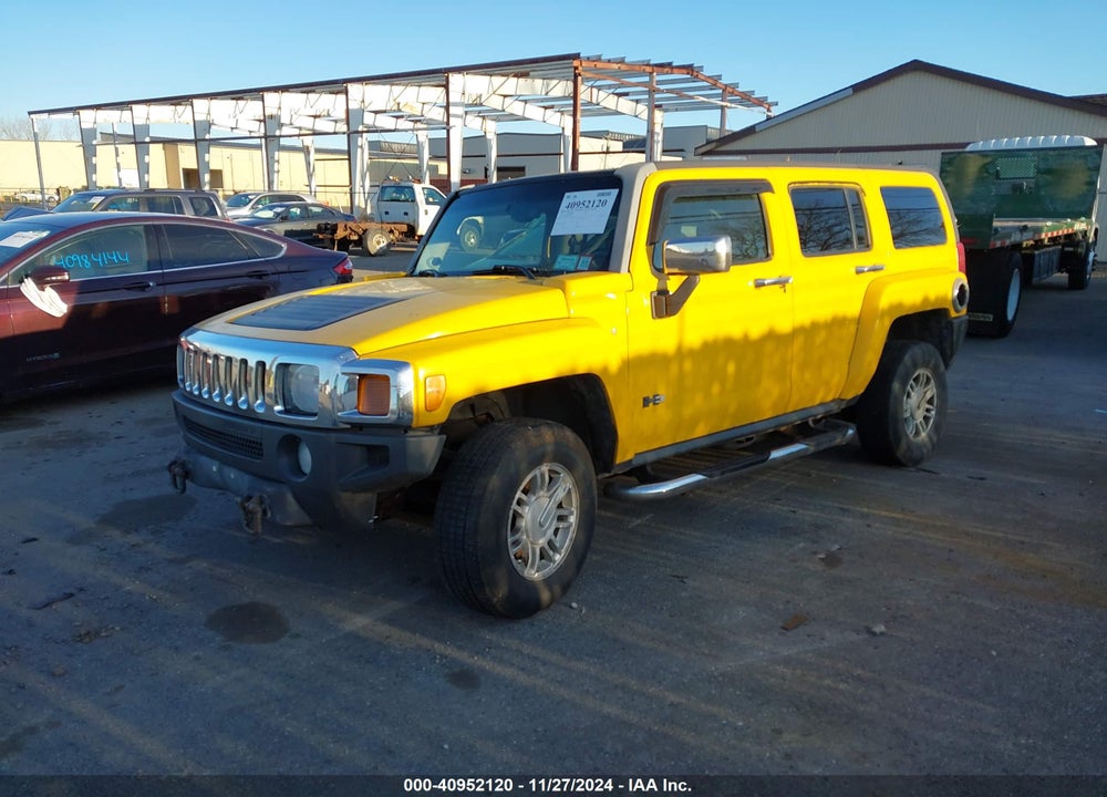 2007 HUMMER H3 SUV VIN: 5GTDN13E978101672