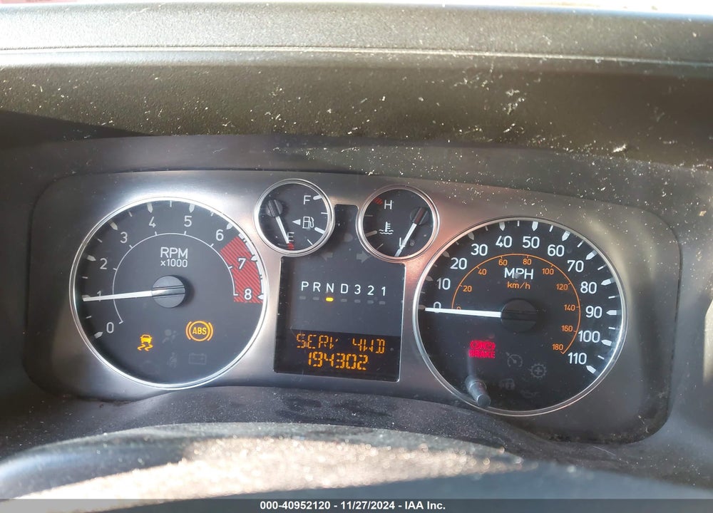 2007 HUMMER H3 SUV VIN: 5GTDN13E978101672