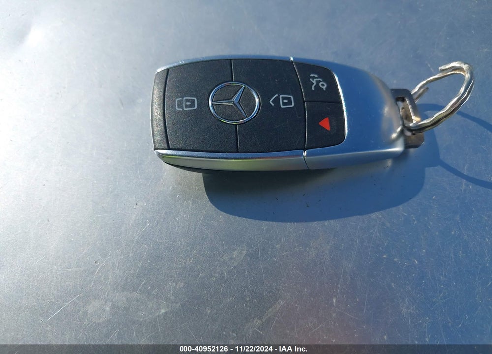 2021 MERCEDES-BENZ C 300 CABRIOLET VIN: W1KWK8DB4MG089282