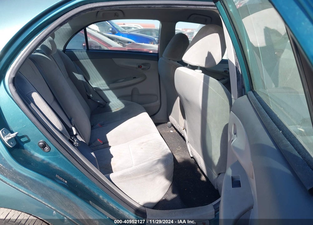 2009 TOYOTA COROLLA LE VIN: JTDBL40E09J032490