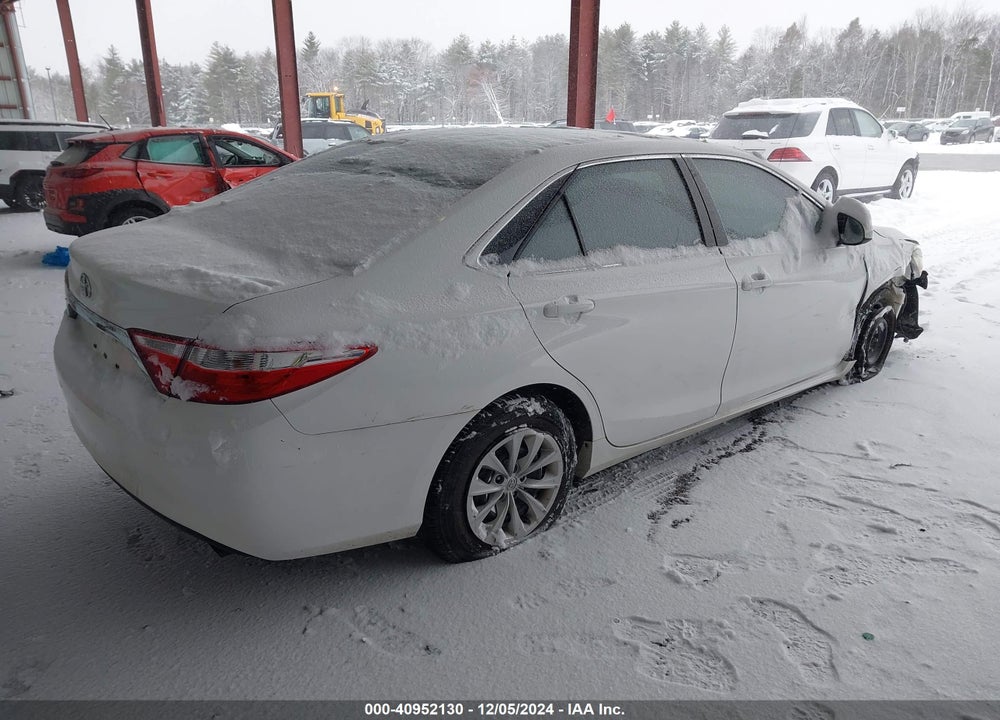 2016 TOYOTA CAMRY LE VIN: 4T4BF1FK8GR575327