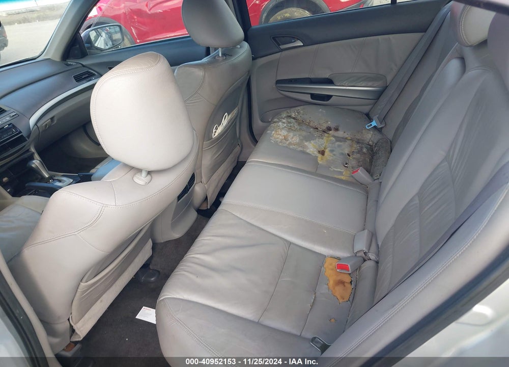 2010 HONDA ACCORD 2.4 EX-L VIN: 1HGCP2F8XAA103960