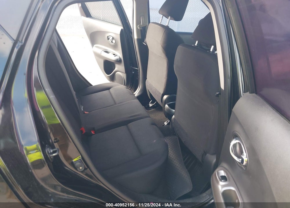 2014 NISSAN JUKE S VIN: JN8AF5MR4ET356793