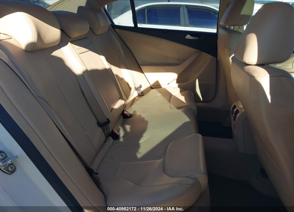 2009 VOLKSWAGEN PASSAT KOMFORT VIN: WVWJK73C19P037818