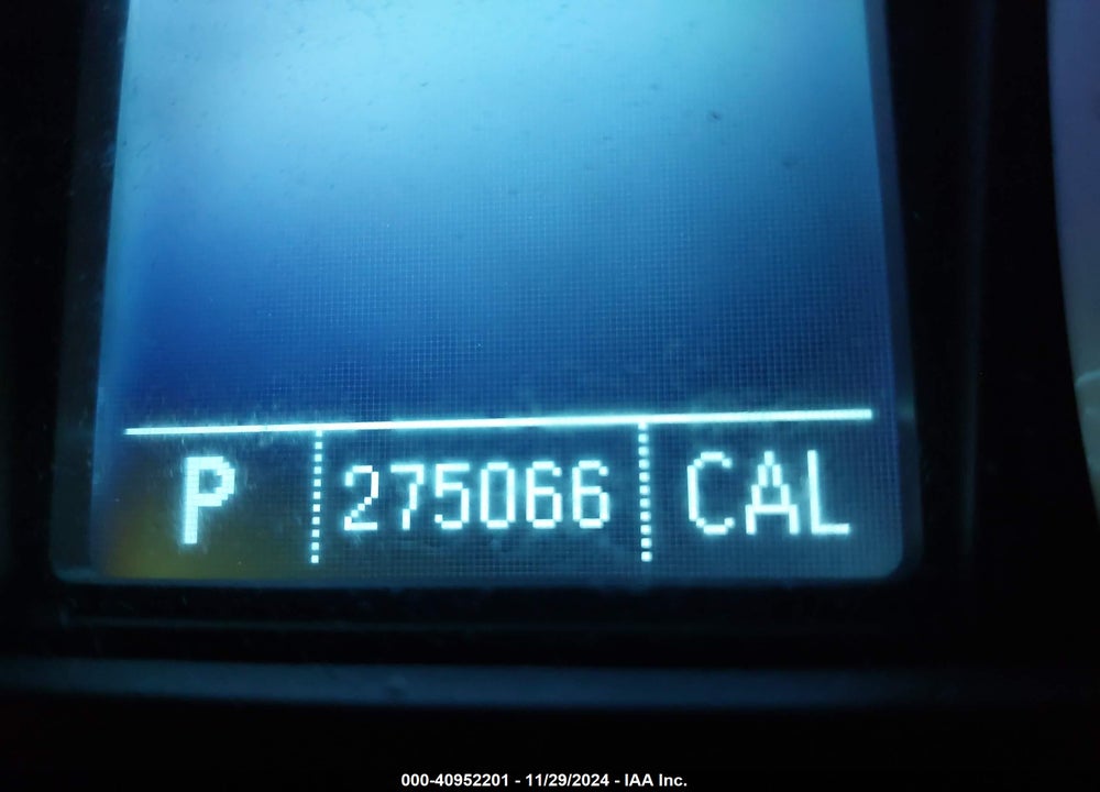 2011 CHEVROLET EQUINOX VIN: 2CNALDEC6B6457911