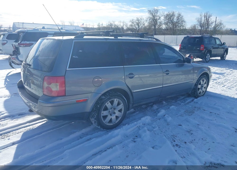 2002 VOLKSWAGEN PASSAT GLX VIN: WVWYH63B12E424935