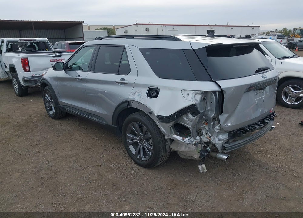 2022 FORD EXPLORER XLT VIN: 1FMSK7DH1NGA18223