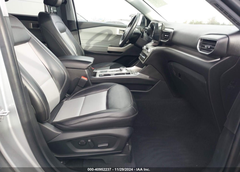2022 FORD EXPLORER XLT VIN: 1FMSK7DH1NGA18223