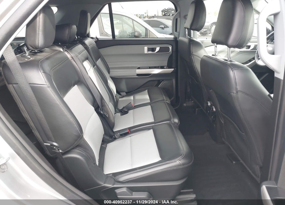 2022 FORD EXPLORER XLT VIN: 1FMSK7DH1NGA18223