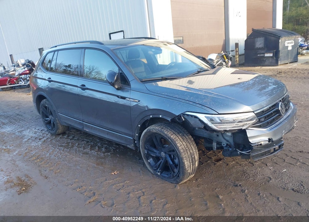 2024 VOLKSWAGEN TIGUAN 2.0T SE R-LINE BLACK VIN: 3VV8B7AX1RM031044